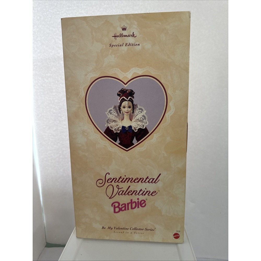 Sentimental Valentine Barbie Hallmark Special Edition‎ 1996 Mattel #16536 NRFB